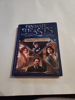 Scholastic Fantastic Beasts Character Guide - Navy Blue Cover